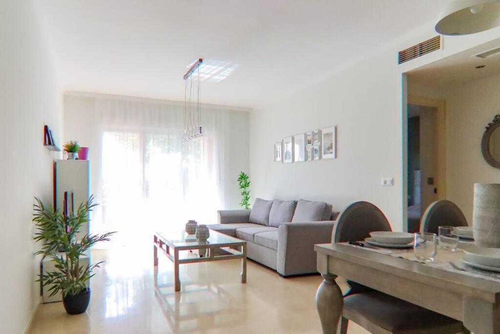 Oleholidays H. San Manuel 600 Mts. A La Playa Marbella Luaran gambar