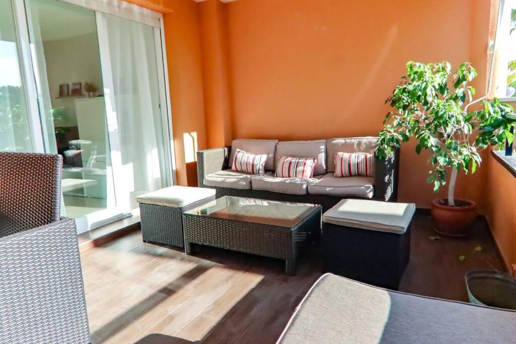 Oleholidays H. San Manuel 600 Mts. A La Playa Marbella Luaran gambar